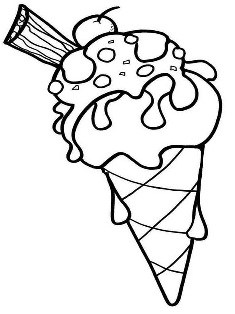 Мороженое в рожке со сладостями