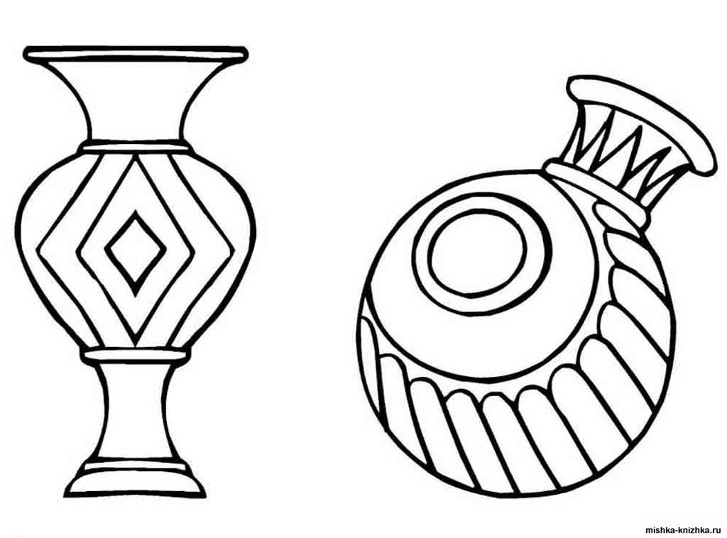 Две вазы с геометрическими орнаментами