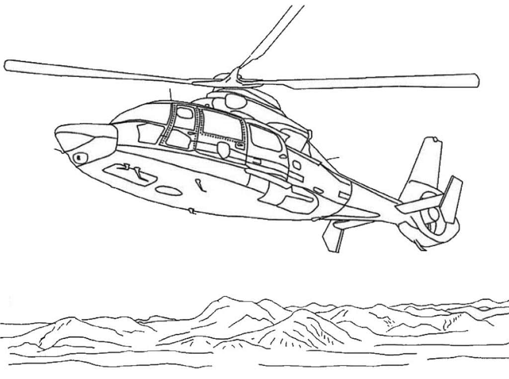 Вертолет летит среди гор