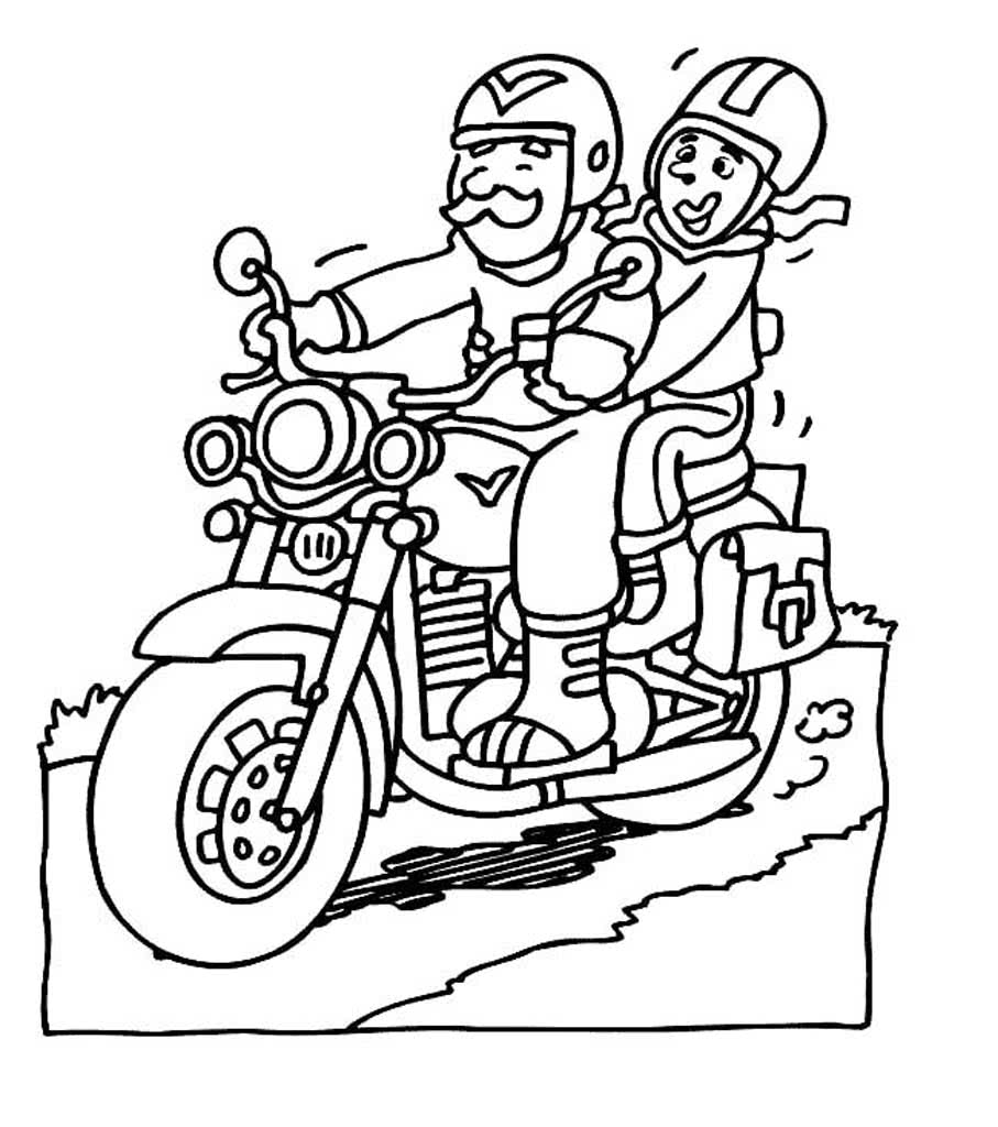 Мотоциклисты в шлемах