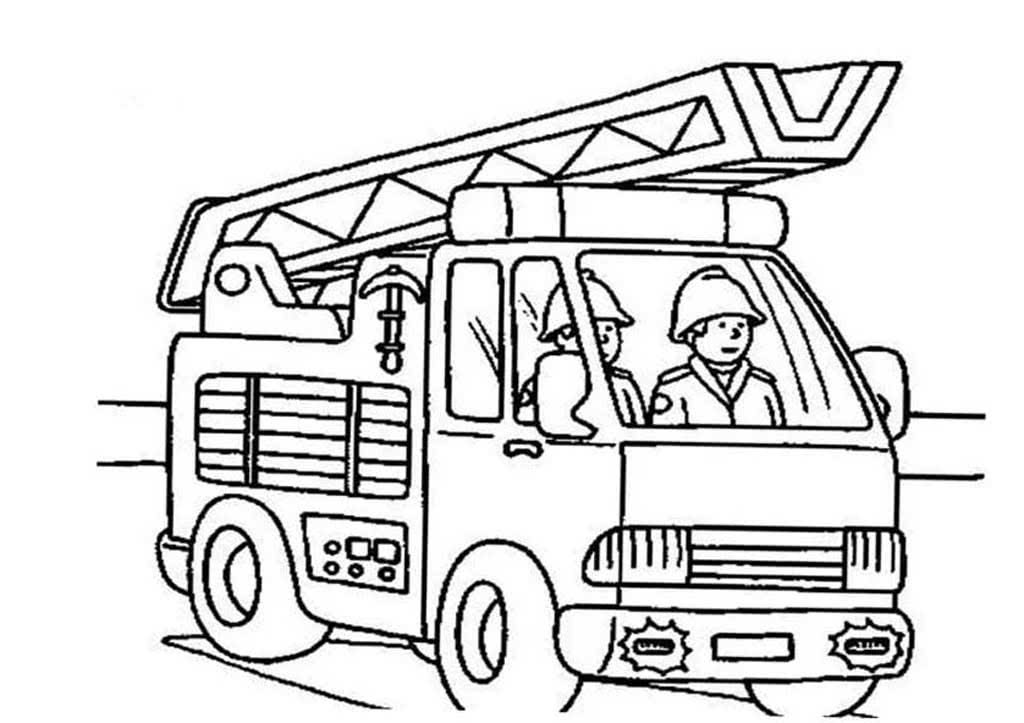 Пожарная машина с водителем и спасателем