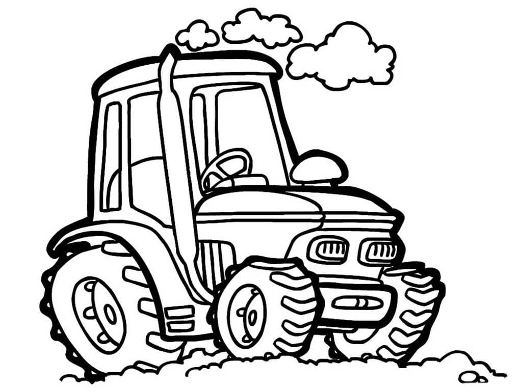 Трактор на лужайке
