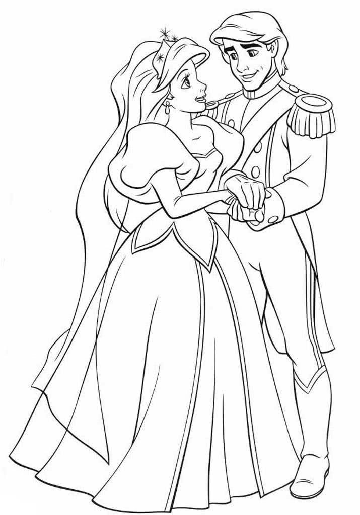 Русалочка Ариель в бальном платье с принцем