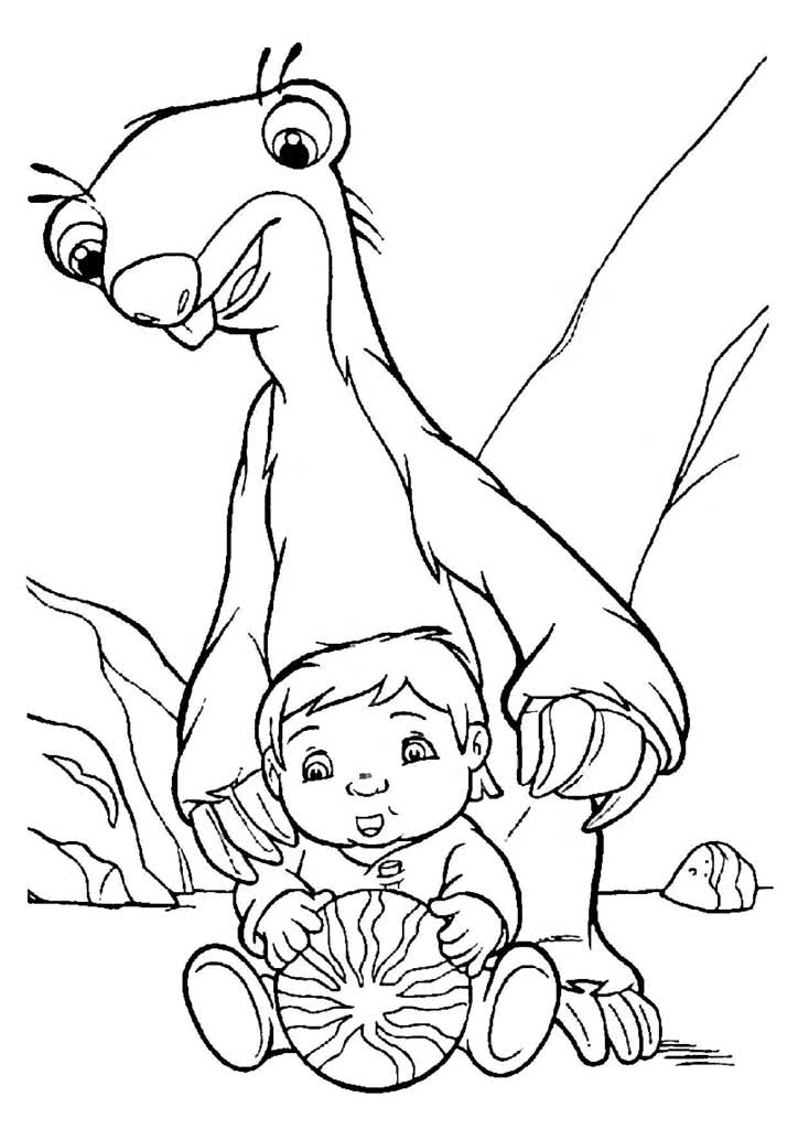 Ленивец Сид играет с малышом