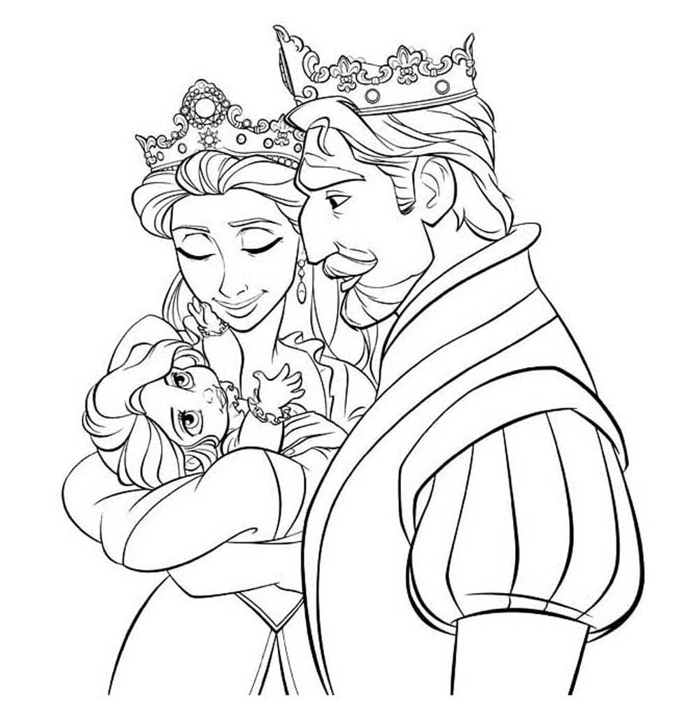 Король с королевой и малышкой